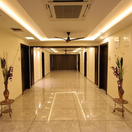 The Butterfly Luxury Serviced Apartments วิสาขปัตนัม ภายนอก รูปภาพ