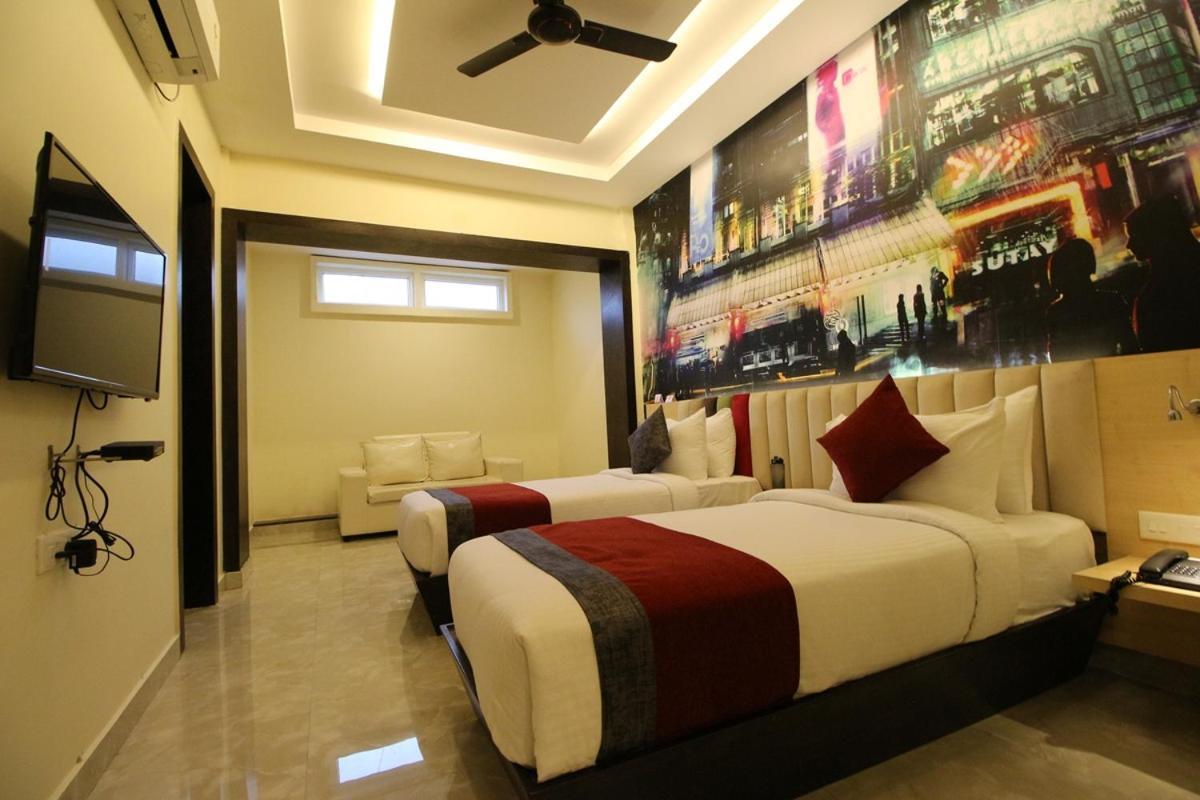 The Butterfly Luxury Serviced Apartments วิสาขปัตนัม ภายนอก รูปภาพ