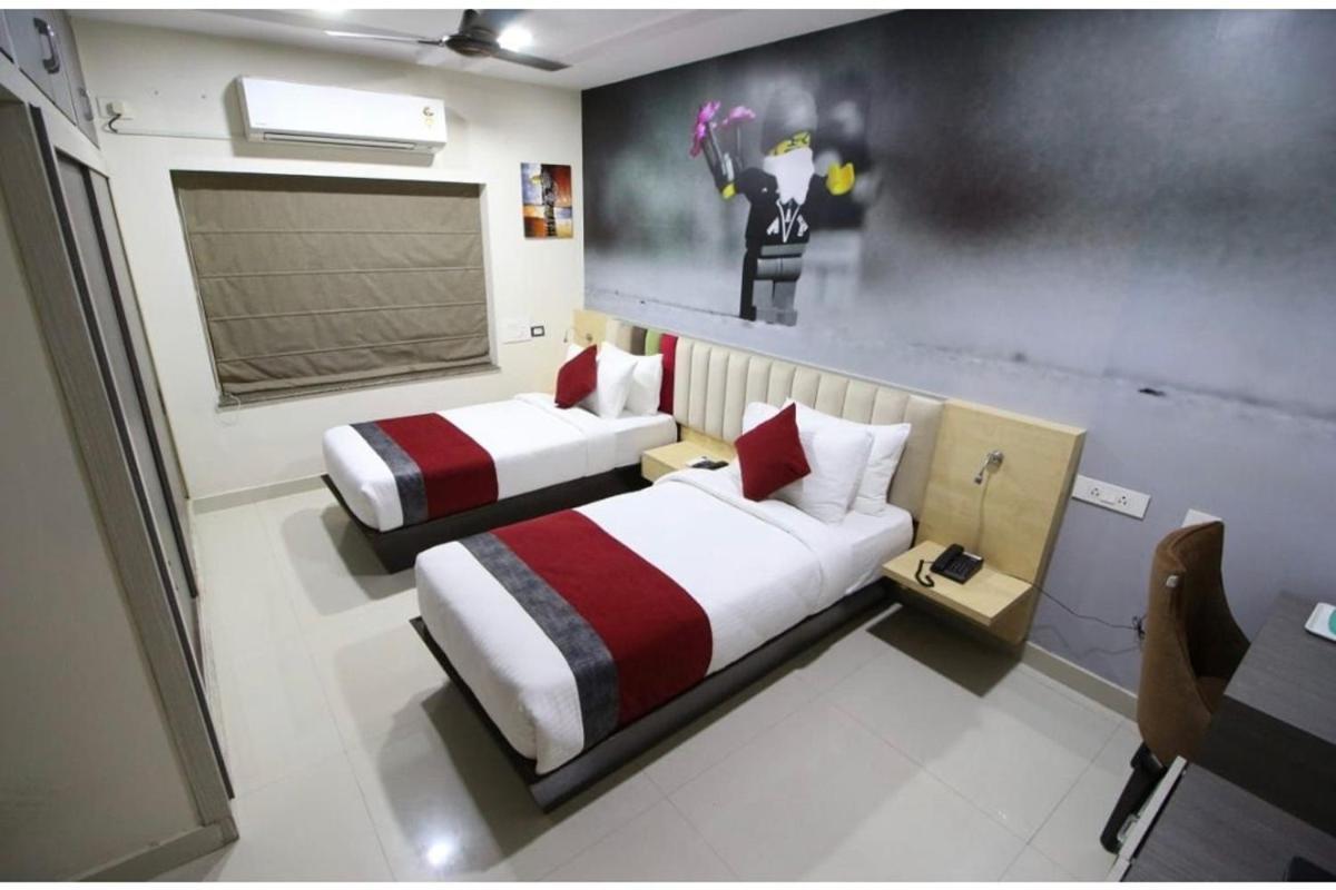 The Butterfly Luxury Serviced Apartments วิสาขปัตนัม ภายนอก รูปภาพ