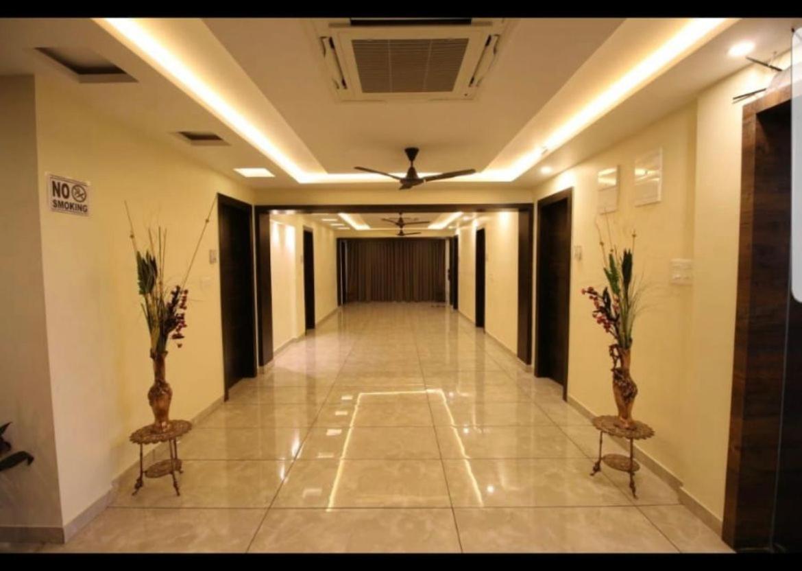 The Butterfly Luxury Serviced Apartments วิสาขปัตนัม ภายนอก รูปภาพ
