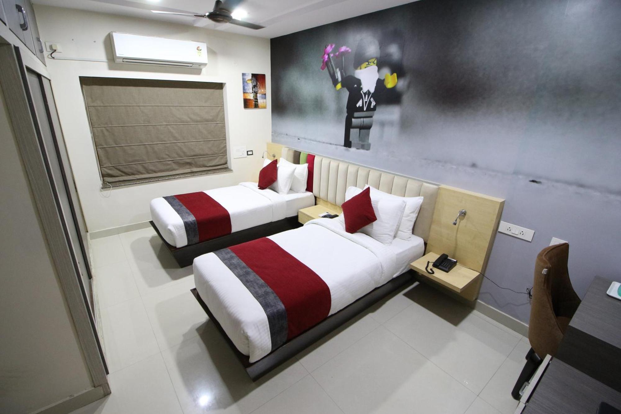 The Butterfly Luxury Serviced Apartments วิสาขปัตนัม ภายนอก รูปภาพ