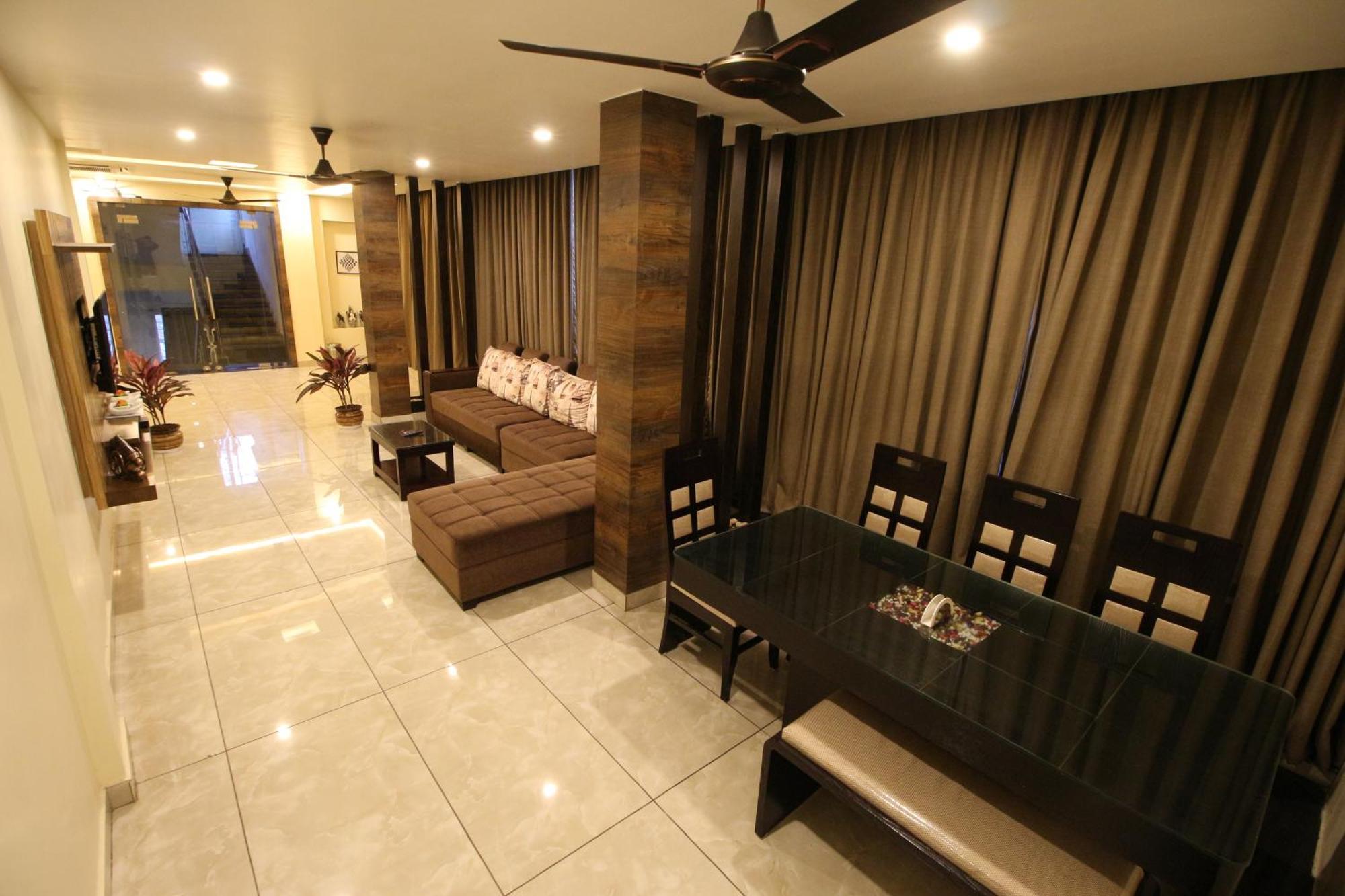 The Butterfly Luxury Serviced Apartments วิสาขปัตนัม ภายนอก รูปภาพ